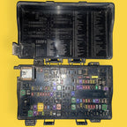 Caja Fusibles Dodge Ram Usado Original 15-20 P68322371ab