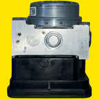 Modulo Abs Mazda2, Toyota Yaris R Usado Orig 16-20 Dg7n437a0
