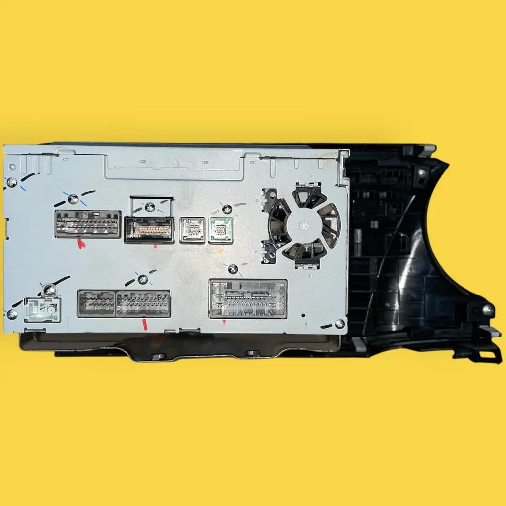 Estereo Pantalla Honda City Usado Orig. 14-20 39100t9ax11m1 Negro
