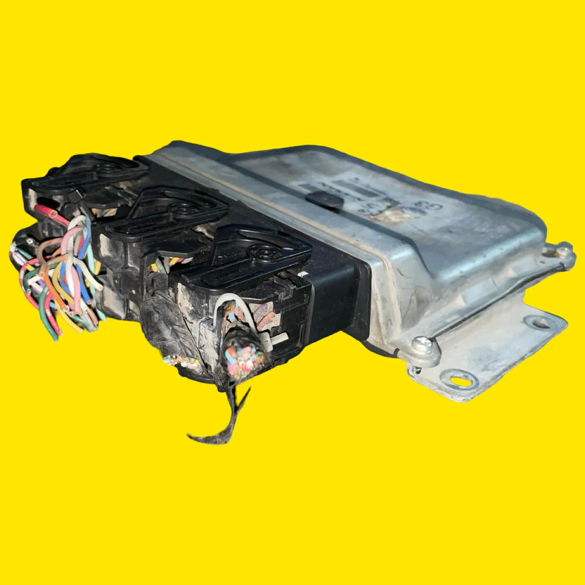 Computadora Motor Nissan Sentra 1.8 Orig. 13-19 Bem404300