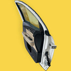 Puerta Delantera Izquierdo Gmc Acadia Usado Original 07-17 Delantera Izquierda Blanco