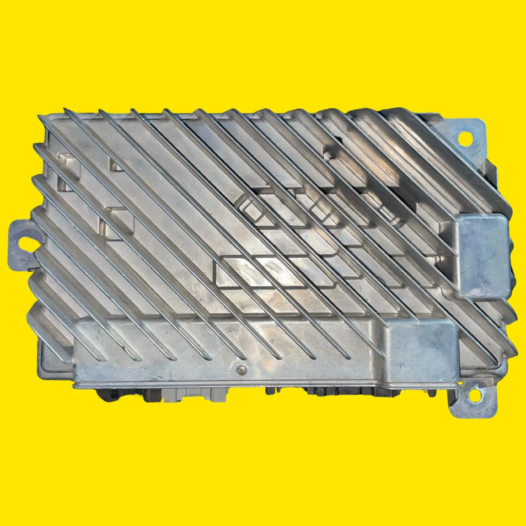 Amplificador Audio Gmc Sierra, Yukon Orig. 21-23 84976621 Gris