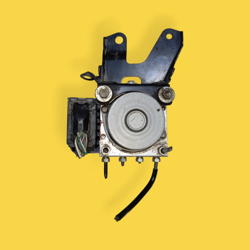 Modulo Abs Toyota Yaris Usado Original 08-16
