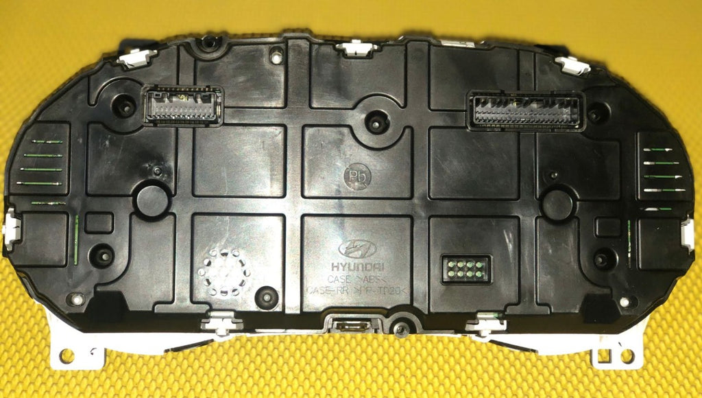 Cluster Velocimetro Hyundai Grand I10, Hb, 21-22, Usado Negro
