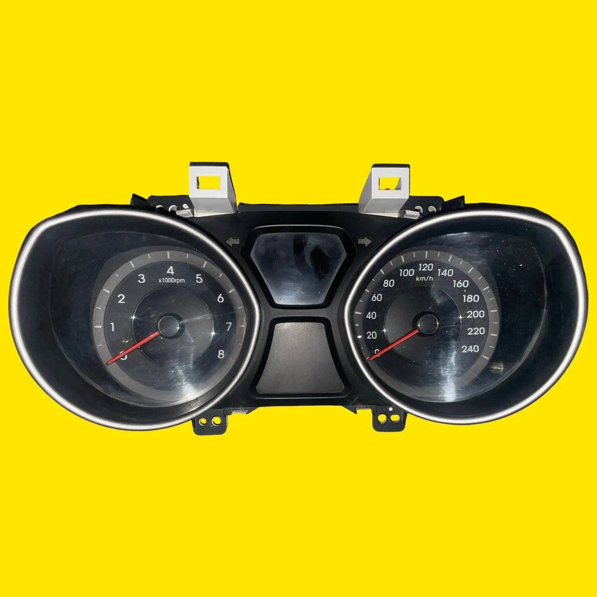Clúster Velocímetro Hyundai Elantra Aut. 11-16 940063y020 Negro