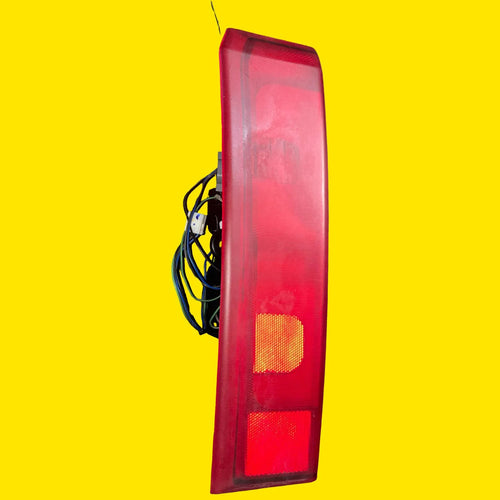 Calavera Trasera Izquierda Hummer H3 Usado Orig. 06-10 Izquierdo/conductor Rojo