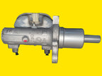 Bomba Frenos Con Deposito Jeep Liberty Usado Original 02-07