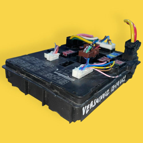 Caja Fusibles Ipdm Versa, Note Usado Orig. 13-19 284b71hr0c