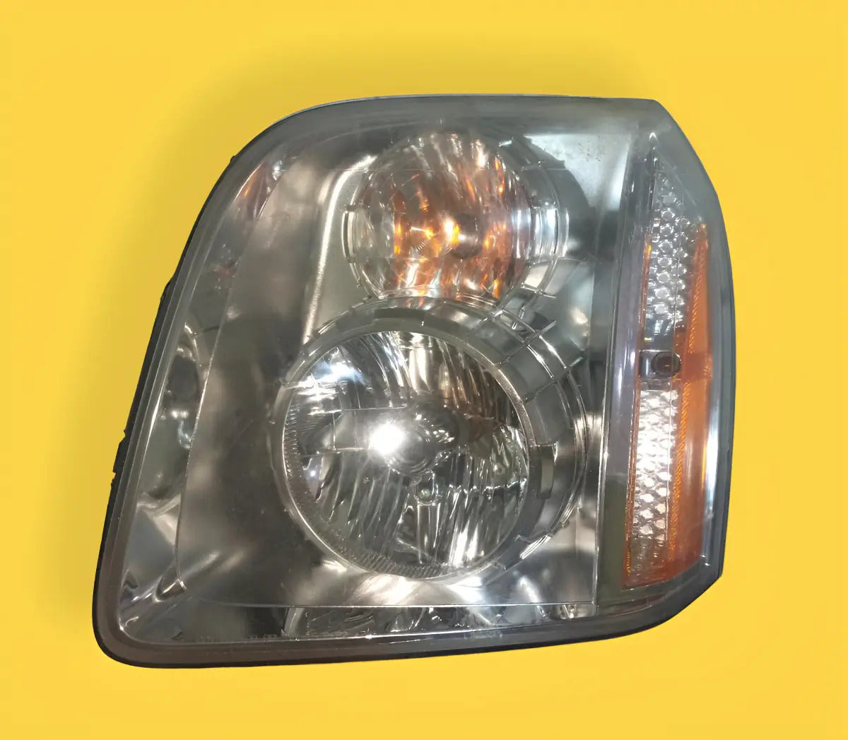 Faro Izquierdo Gmc Yukon Denali 07-14 Usado Original Izquierdo
