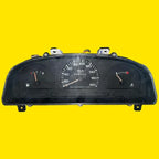 Clúster Velocímetro Nissan D21 2.4 Std. Usada Orig. 97-07 Negro