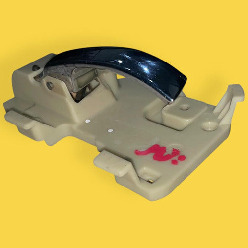 Manija Interior Trasera Der. Jeep Patriot Usado Orig. 07-17 Plateado Trasera
