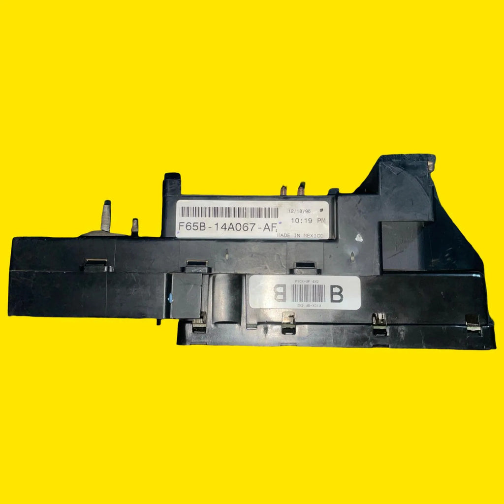 Caja Fusibles Ford Lobo/f-150 Usado Orig. 96-03 F65b14a067af