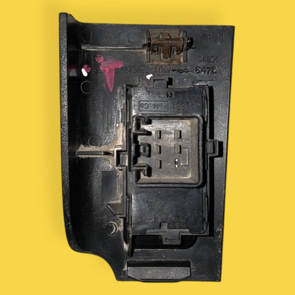 Botón Vidrio Trasero Derecho Ford Focus Usado Original 08-11
