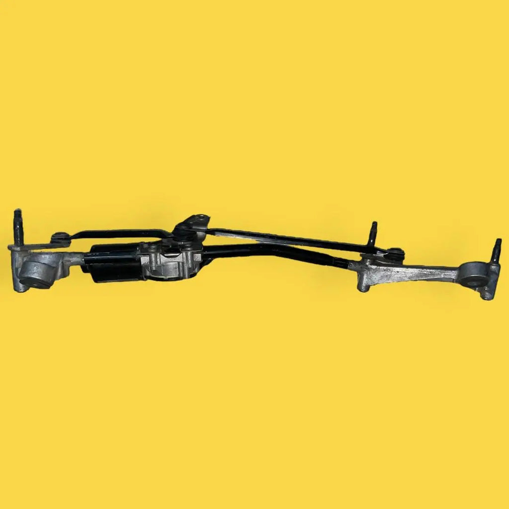 Mecanismo Motor Limpiaparabrisas Mercedes Cla/gla Orig 15-19