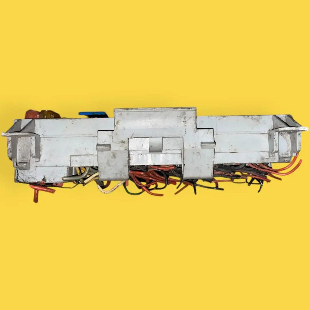 Caja Fusibles Chevrolet Astra 2.4 Autm. Orig. 00-06 93313271