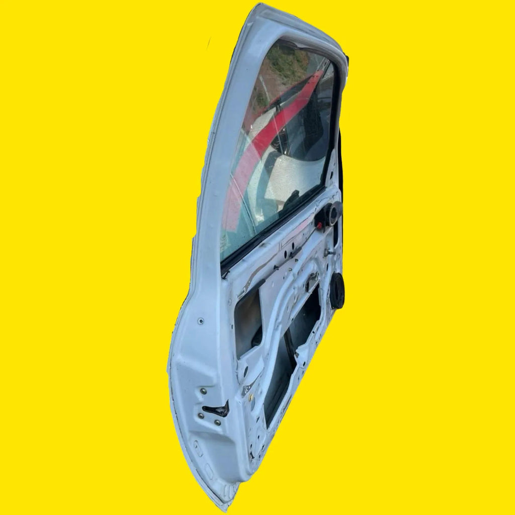 Puerta Delantera Izquierda Ford Courier Usada Orig. 07-12 Delantera Izquierdo Blanco
