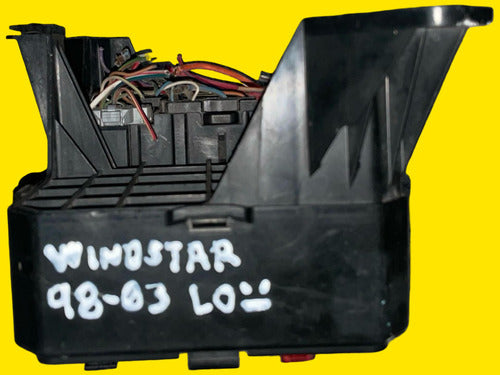 Caja Fusibles Interior Ford Windstar Orig 98-03 Xf2t14a067ae