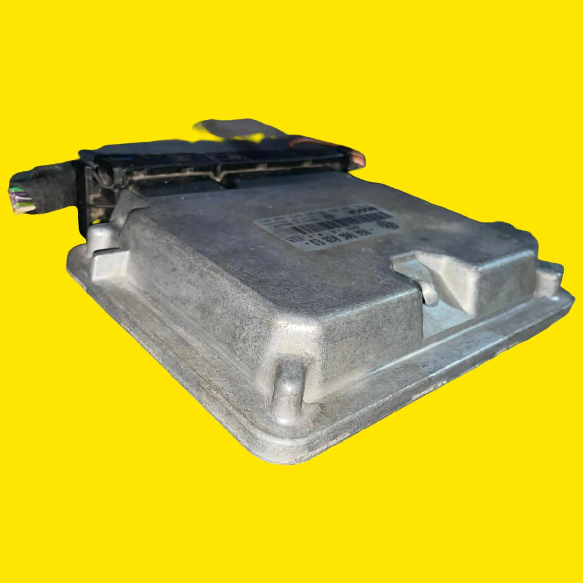 Computadora Motor Vw Beetle 2.0 Autm. 00-01 06a906018eq