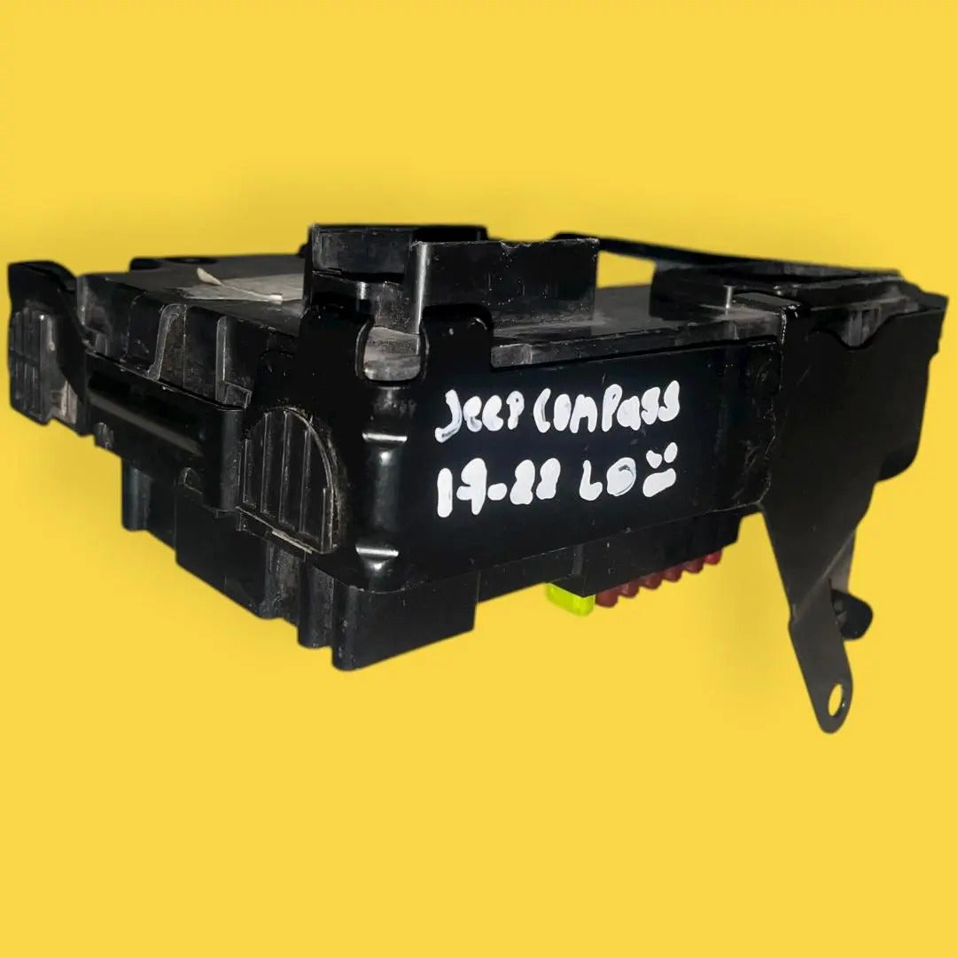 Modulo Bcm Body Control Jeep Compass Orig. 17-22 P68497538ag