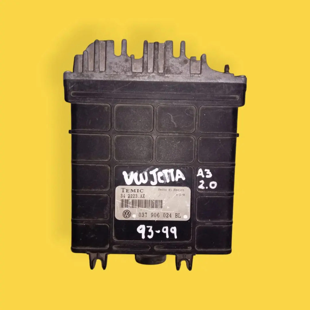 Computadora Motor Jetta, Golf A3 2.0 Usado Original 93-99