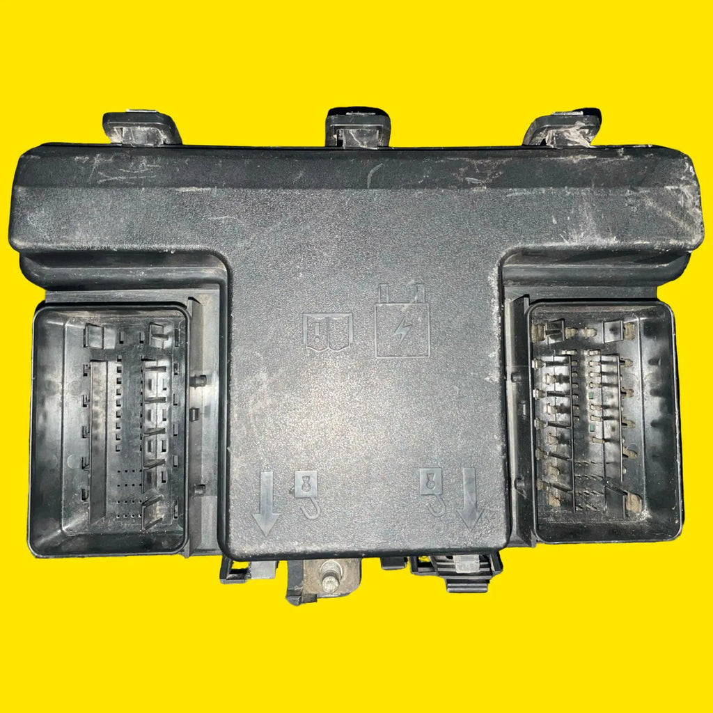 Caja Fusibles Ford Fusión Usado Original 13-17 Dg9t14a067af