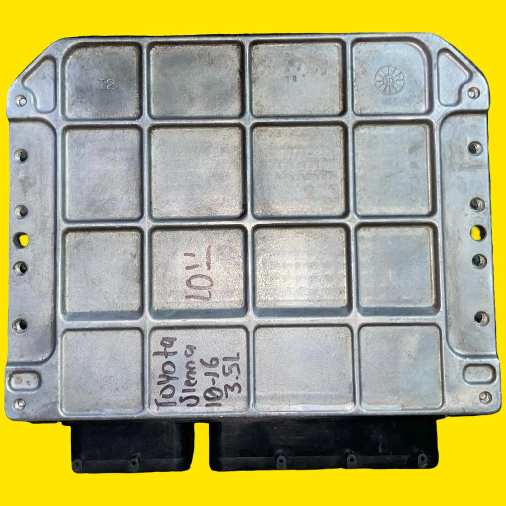 Computadora Motor Toyota Sienna 3.5 Aut. 10-16 8966108320