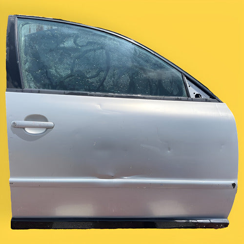 Puerta Delantera Derecha Vw Passat Usada Original 98-05 Delantera Derecha Plateado
