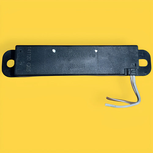 Antena Amplificador Mercedes Clase C Usado Original 15-20 Negro