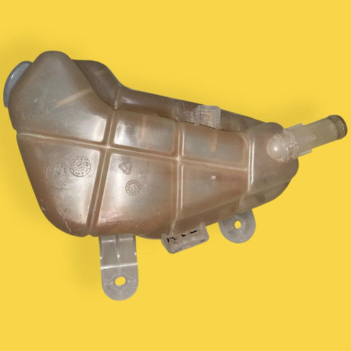 Deposito Anticongelante Chevrolet Sonic Orig. 12-18 95048411