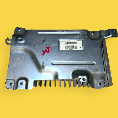 Amplificador Bose Nissan Altima 13-18 Usado Original Gris
