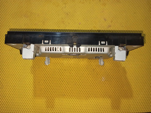 Estereo Pantalla Vw Golf R/gti, Tiguan, Jetta 13-19 Original Negro