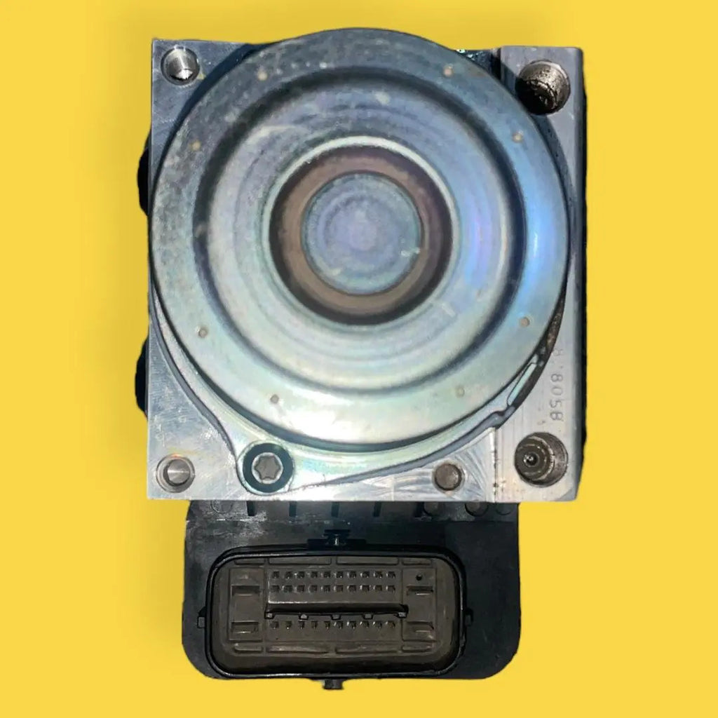 Modulo Abs Toyota Hilux 4k Usado Original 16-20 11304035130