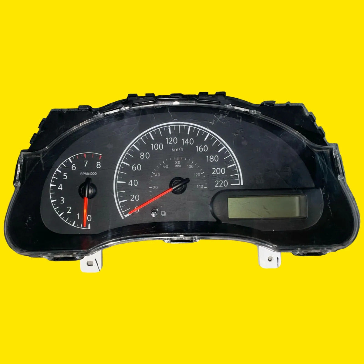 Clúster Velocímetro Nissan Versa, March Usado Orig. 12-18 Negro