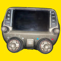 Estereo Pantalla Chevrolet Camaro Usado Original 10-15 Gris