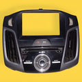 Bisel Estéreo Moldura Central Ford Focus Usado Orig. 12-18 Negro