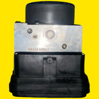 Modulo Abs Toyota Avanza 1.5 Usada Orig. 15-21 11304041060 Negro