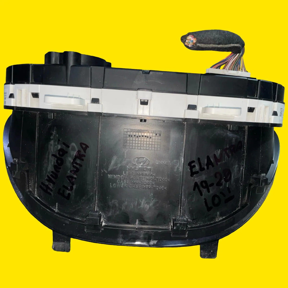 Clúster Velocímetro Hyundai Elantra Usado Orig. 19-20 Negro