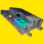 Modulo Radio/estéreo Jeep Grand Cherokee 23-26 68598729ac