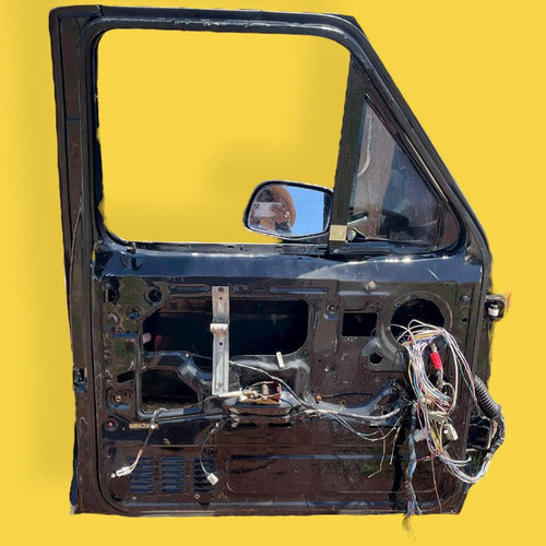 Puerta Delantera Izq. Ford Lobo, F-150 Usada Original 92-96 Delantera Izquierdo Negro