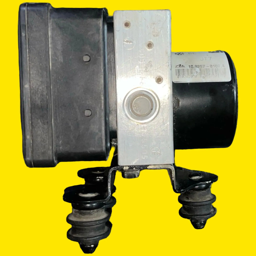 Modulo Abs Vw Bora/golf Usado Orig. 05-10 1k0614117h Negro