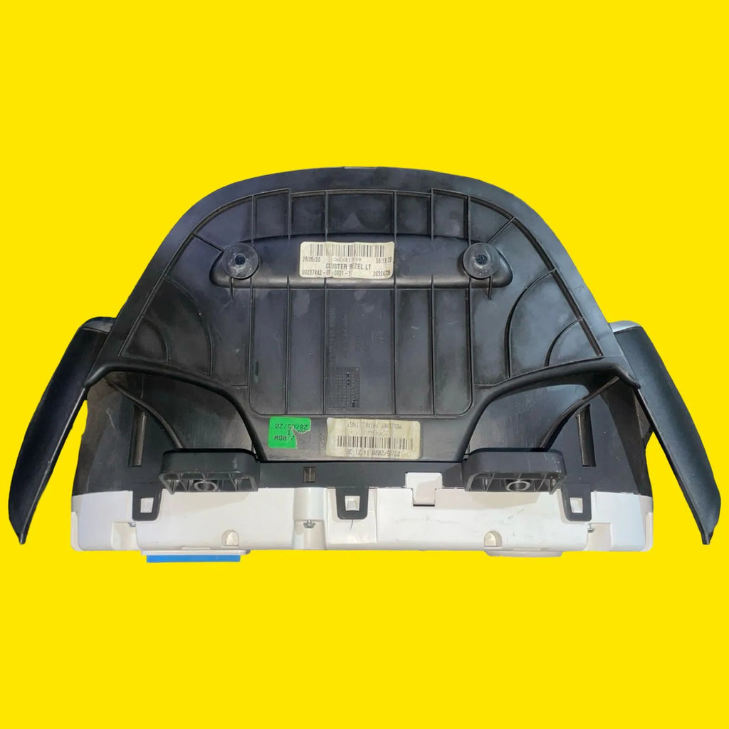 Clúster Velocímetro Chevrolet Onix/tracker 20-24 26313234 Negro