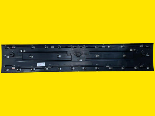 Moldura Tapa Cajuela Ford Super Duty Limited Orig. 23-26 Plateado