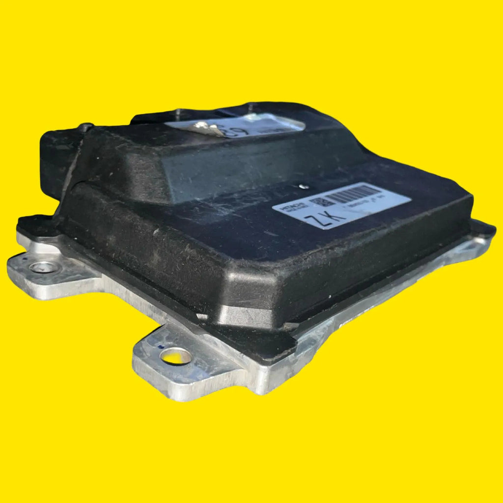 Computadora Motor Nissan Versa Usado Orig. 20-24 Bem532700