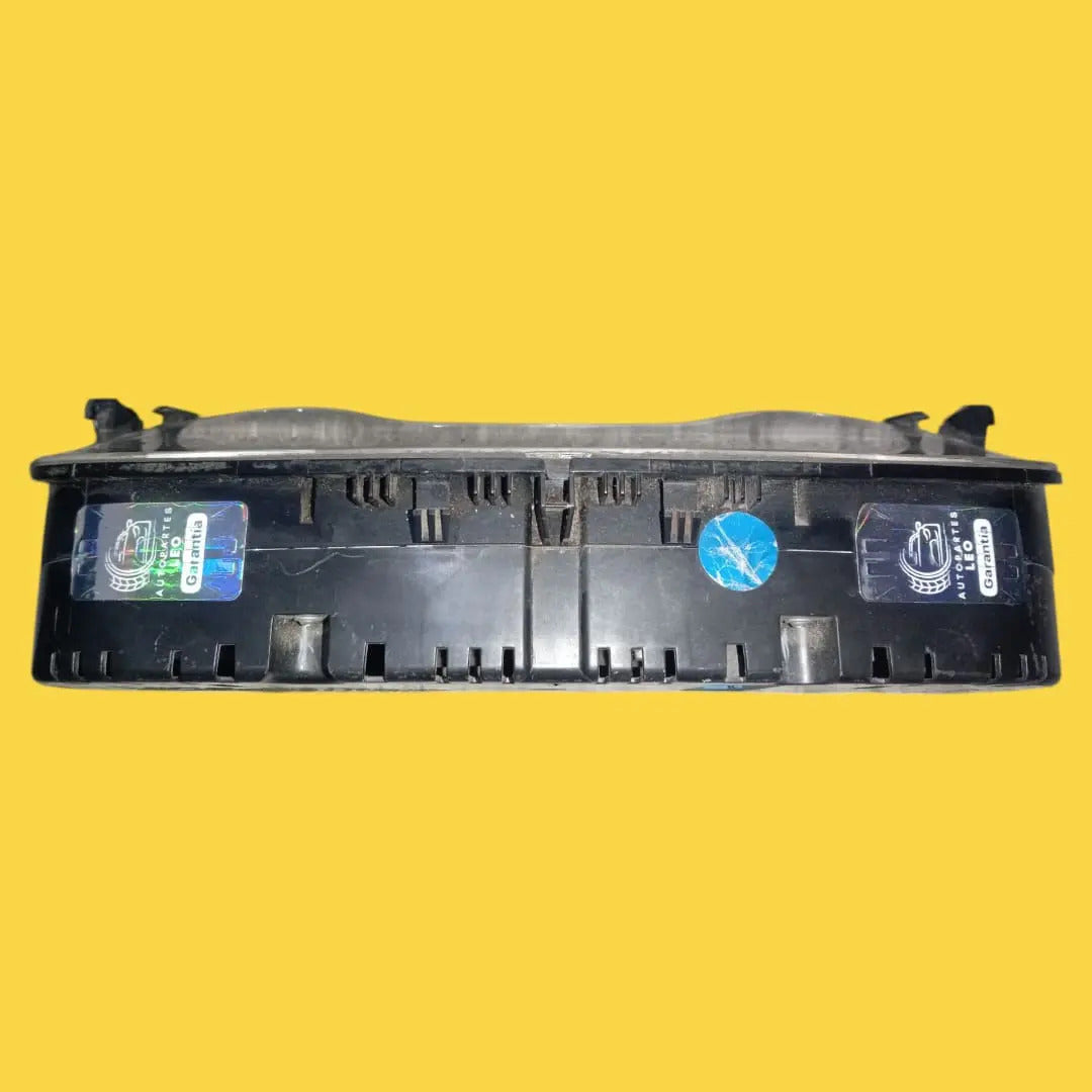 Cluster Velocimetro Jetta Mk6 12-17 Std 2.5 Original Usado Negro