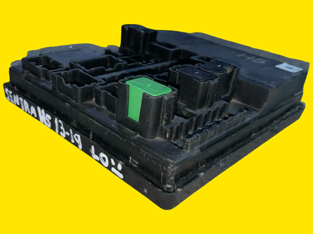 Caja Fusibles Ipdm Nissan Sentra Usado Orig 13-19 284b73ra3e