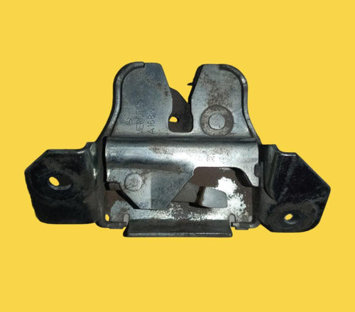 Chapa Cajuela Para Mercedes A160, A190 Usado Original 99-05