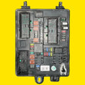Caja Fusibles Interior Cadillac Srx Orig. 10-12 20788234