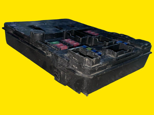 Caja Fusibles Ipdm Versa, Note Usado Orig. 13-19 284b71hr0c