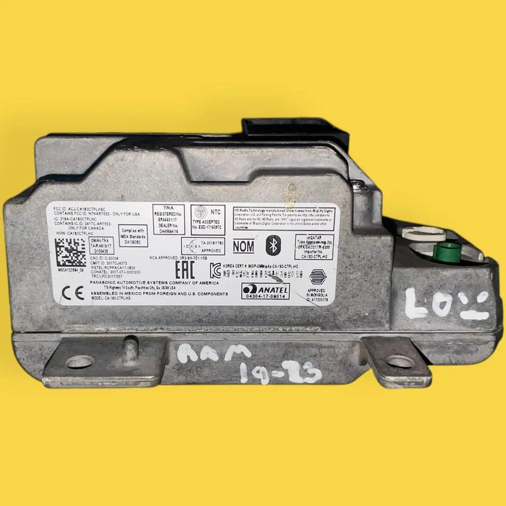 Modulo Radio/multimedia Dodge Ram Orig. 19-23 68307655aj Plateado