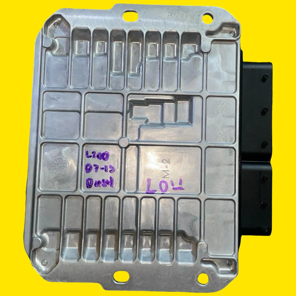 Computadora Motor Mitsubishi L200 2.5 Diésel 07-15 1860b578